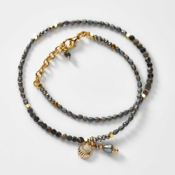 Bracelet double en perles et breloque coquille saint jacques création l'atelier de sylvie